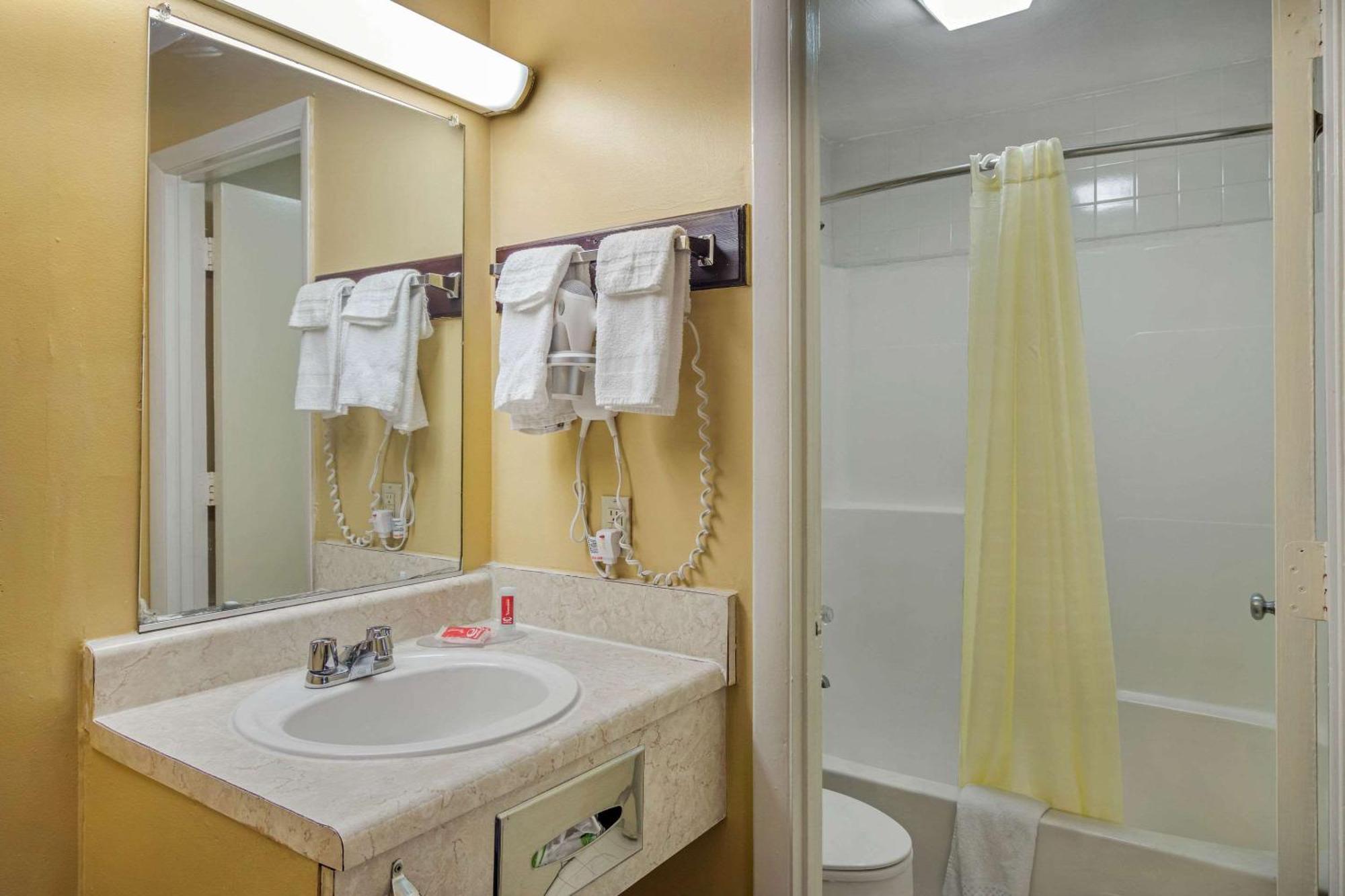 Econo Lodge Union City - Atlanta South エクステリア 写真